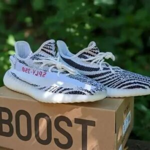 Adidas Yeezy 350 V2 Zebra