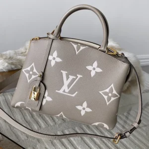 LV Onthego GM Bicolor Creme